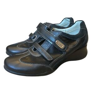 Geox Black Leather & Mesh Comfort Walking Shoes Low Wedge Velcro Size 38